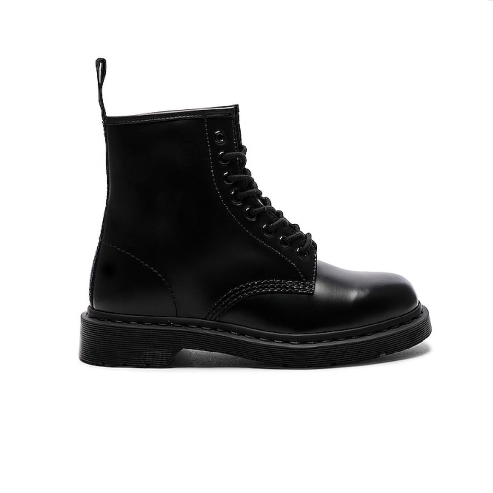 Dr. Marten 1460 8-Eye Mono Boot in Black Mono